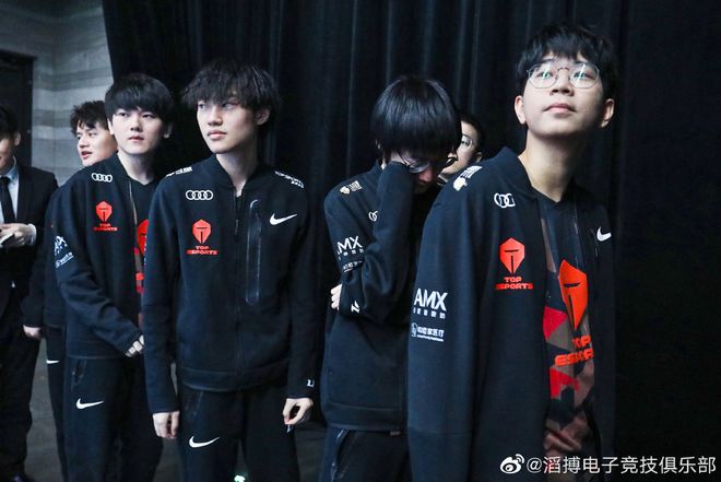 球巨星诺瓦 球巨星诺瓦