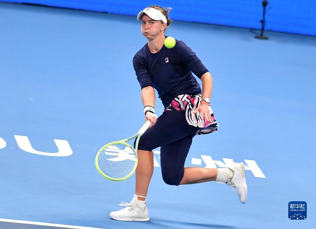 激烈赛场上 激烈赛场上