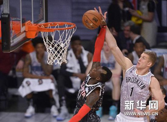 球舞台上的 球舞台上的