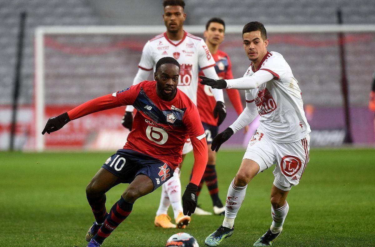 里形成外线 里形成外线