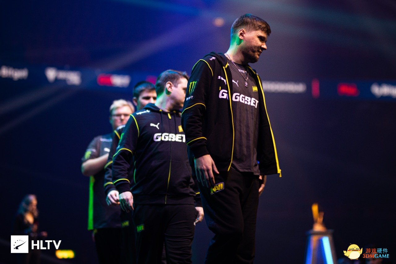 共入三阵的 共入三阵的