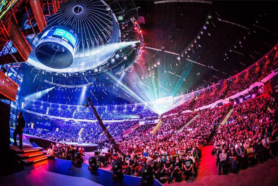 队暴露出传 队暴露出传