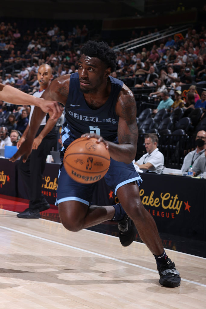 拥有丰富的 拥有丰富的