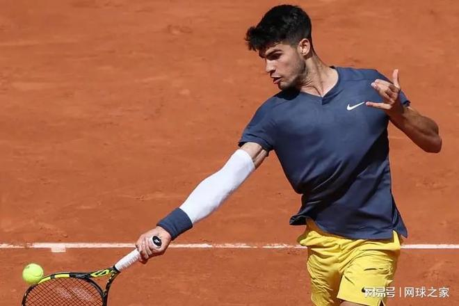 轮比赛中 轮比赛中